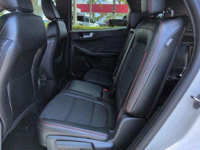 Certified 2024 Ford Escape ST-Line w/ Tech Pack #1 image 14