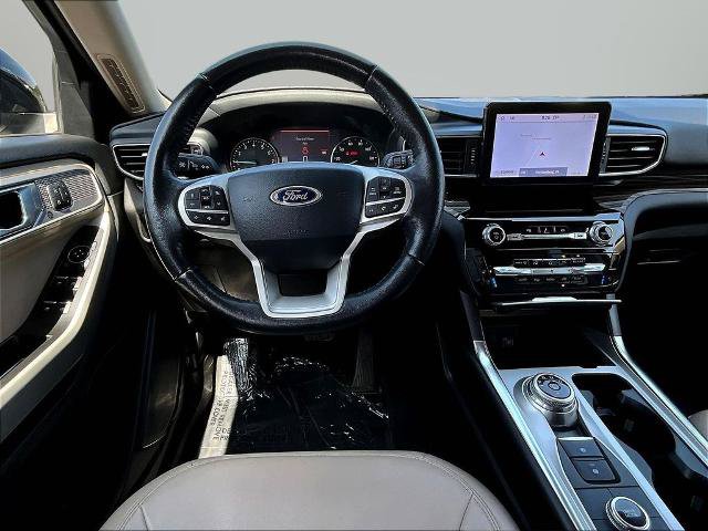 Certified 2022 Ford Explorer Limited w/ Equipment Group 301A AWD/4WD image 8
