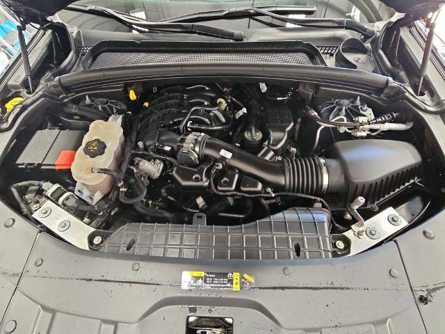 Used 2025 Jeep Grand Cherokee Altitude AWD/4WD image 29