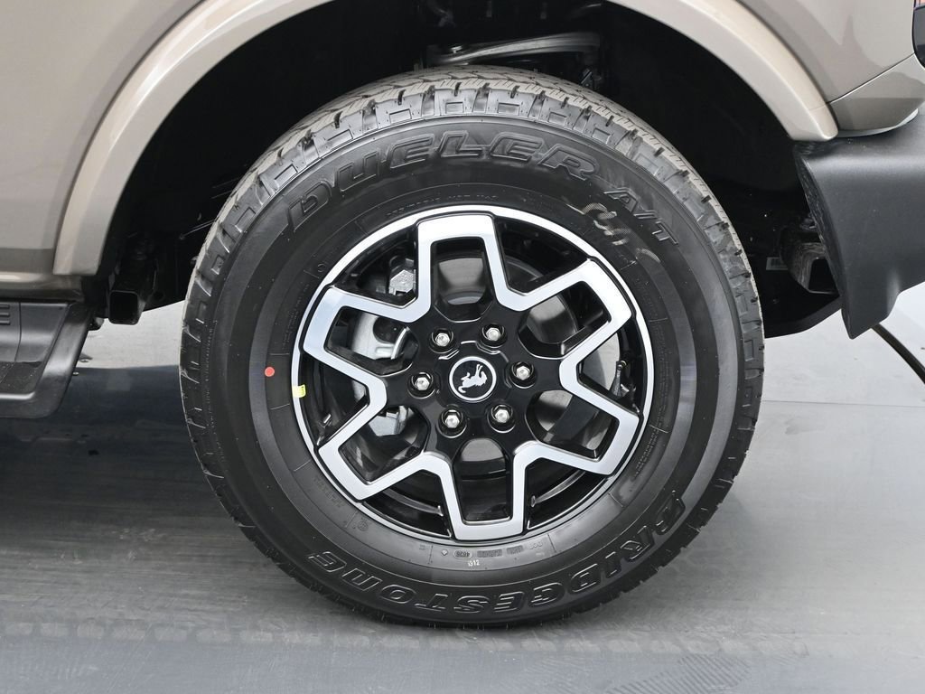Certified 2026 Ford Bronco Outer Banks AWD/4WD image 27