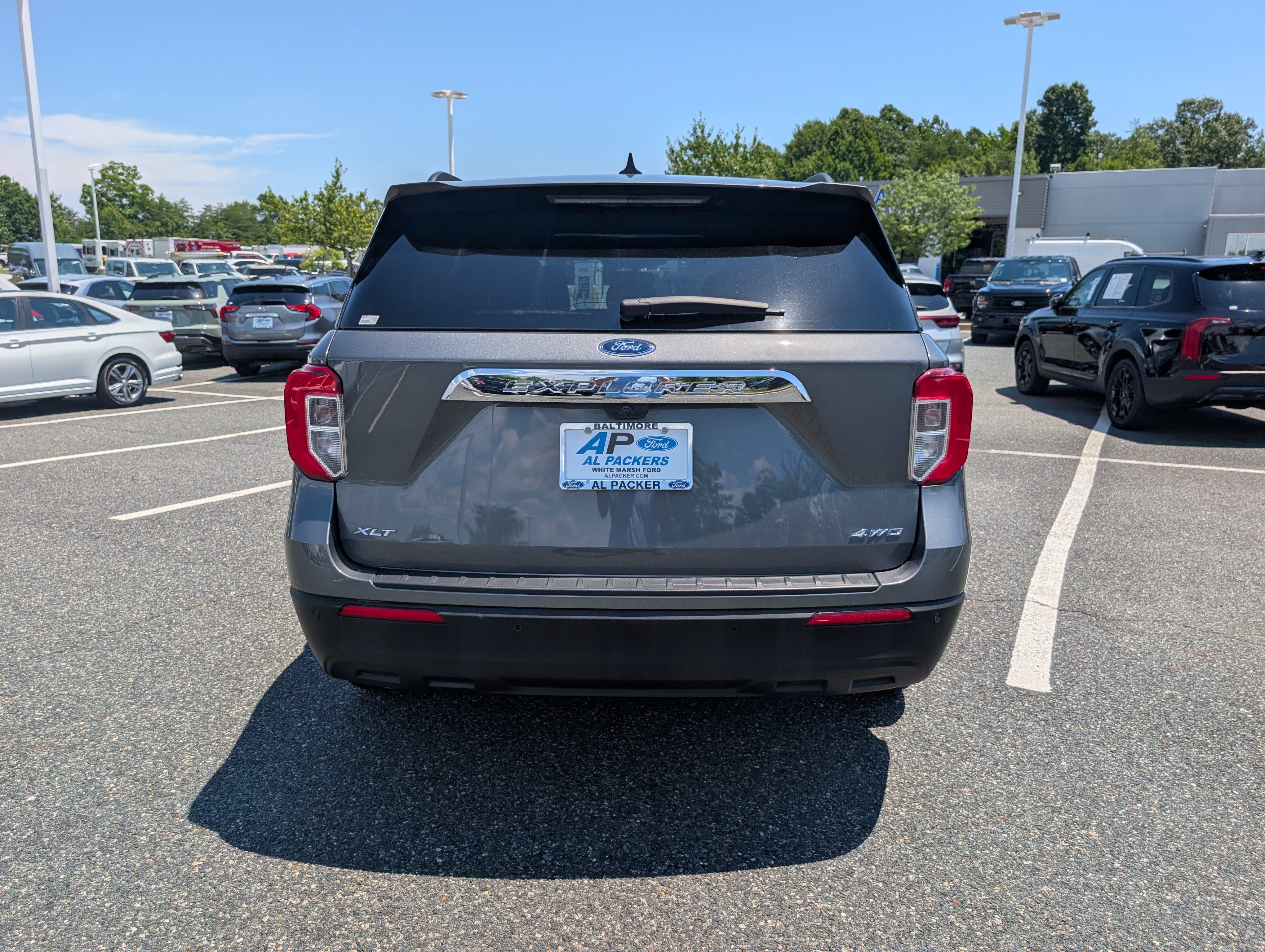 Certified 2023 Ford Explorer XLT AWD/4WD image 4