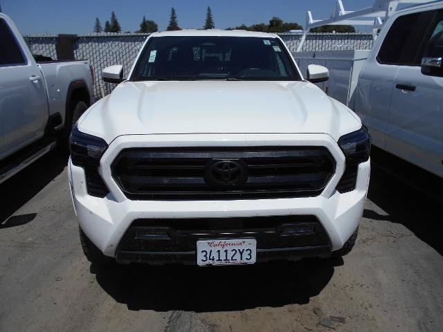 Used 2024 Toyota Tacoma SR5 AWD/4WD image 2