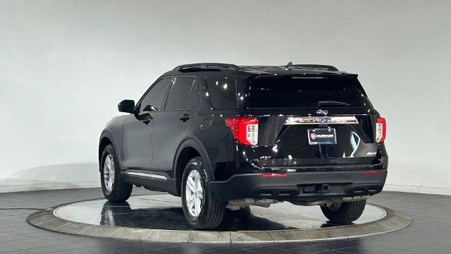 Certified 2024 Ford Explorer XLT w/ Class IV Trailer Tow Package AWD/4WD image 7