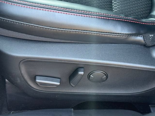 Certified 2024 Ford Escape ST-Line w/ Tech Pack #1 AWD/4WD image 8
