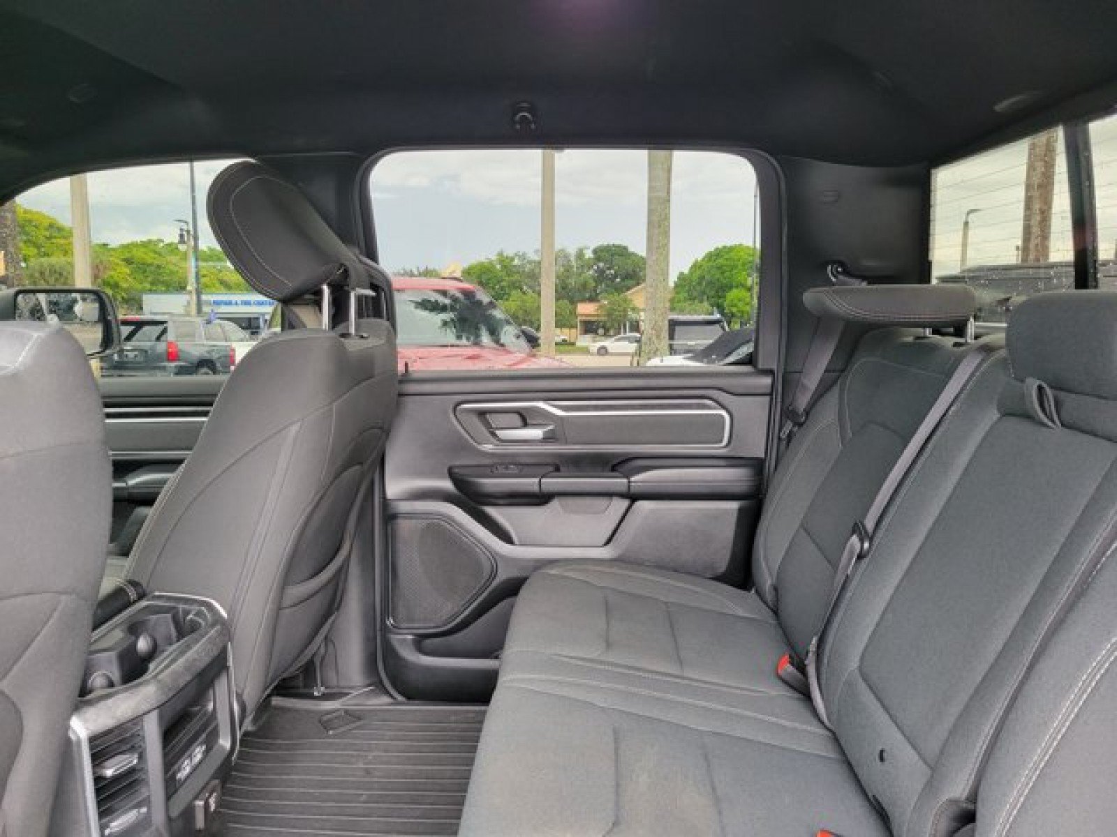 Used 2021 RAM 1500 Big Horn AWD/4WD image 24