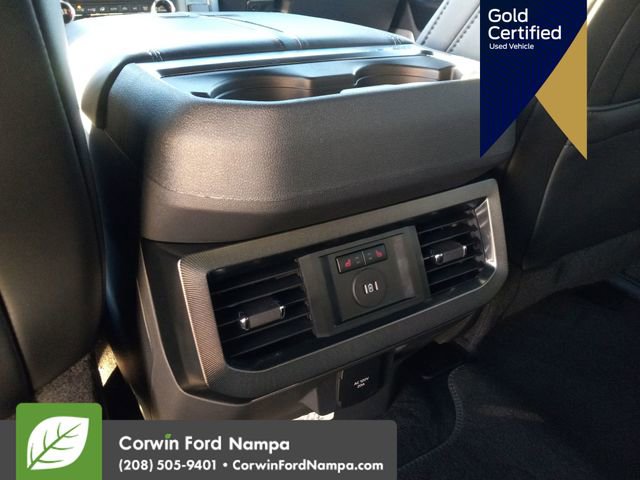 Certified 2026 Ford F450 Platinum w/ FX4 Off-Road Package image 29