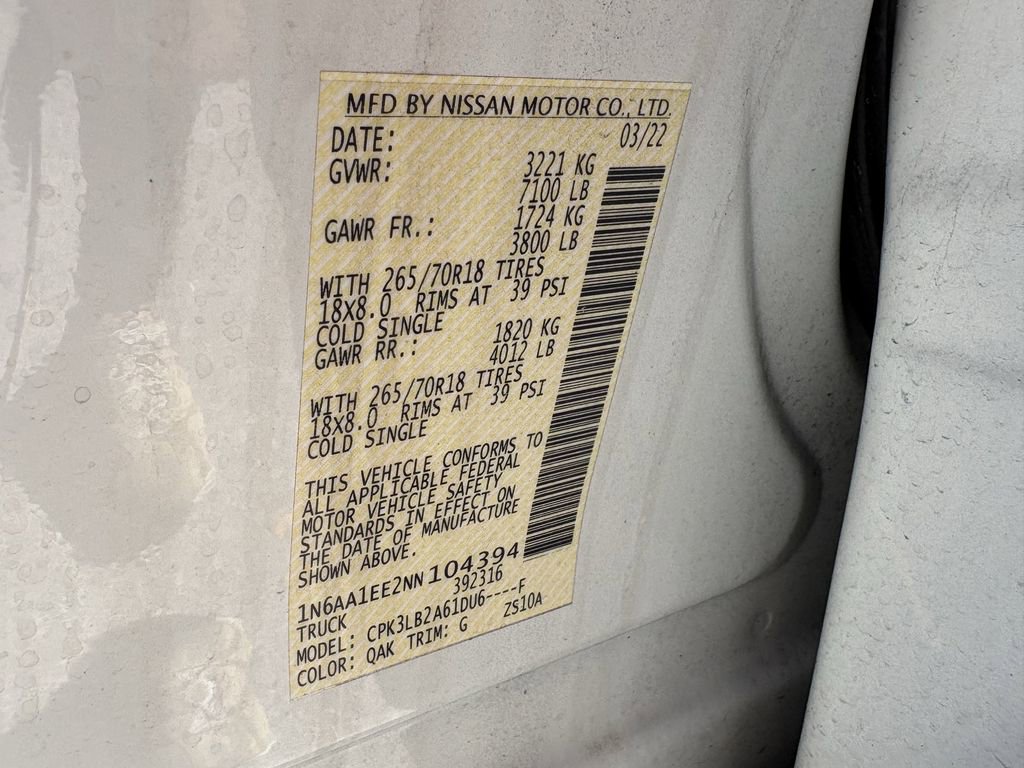 Used 2022 Nissan Titan SV image 31