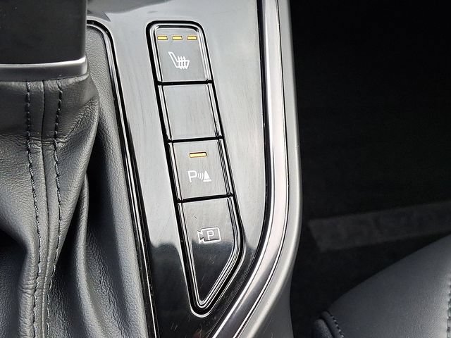Used 2023 Kia Niro EX FWD image 25