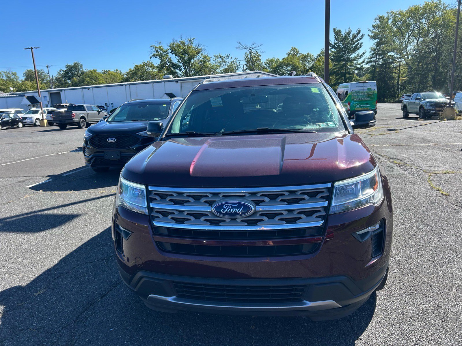 Certified 2018 Ford Explorer XLT w/ Equipment Group 201A AWD/4WD image 2