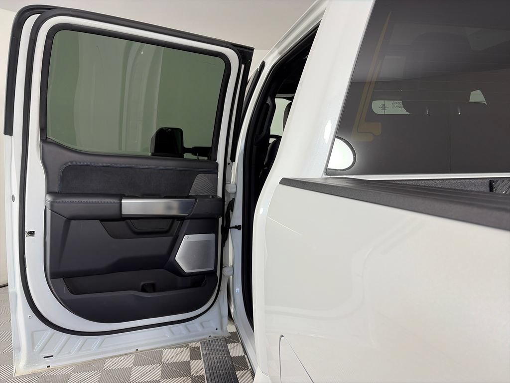 Certified 2025 Ford F250 Platinum AWD/4WD image 12