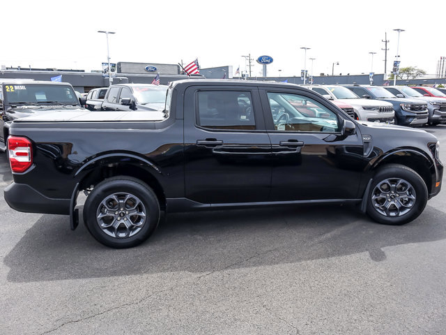 Certified 2025 Ford Maverick XLT w/ XLT Luxury Package AWD/4WD image 9