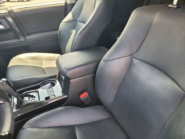 Used 2021 Toyota 4Runner Nightshade AWD/4WD image 11