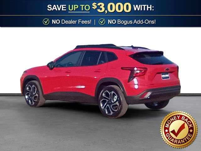 Used 2026 Chevrolet Trax RS w/ Sunroof Package FWD image 4