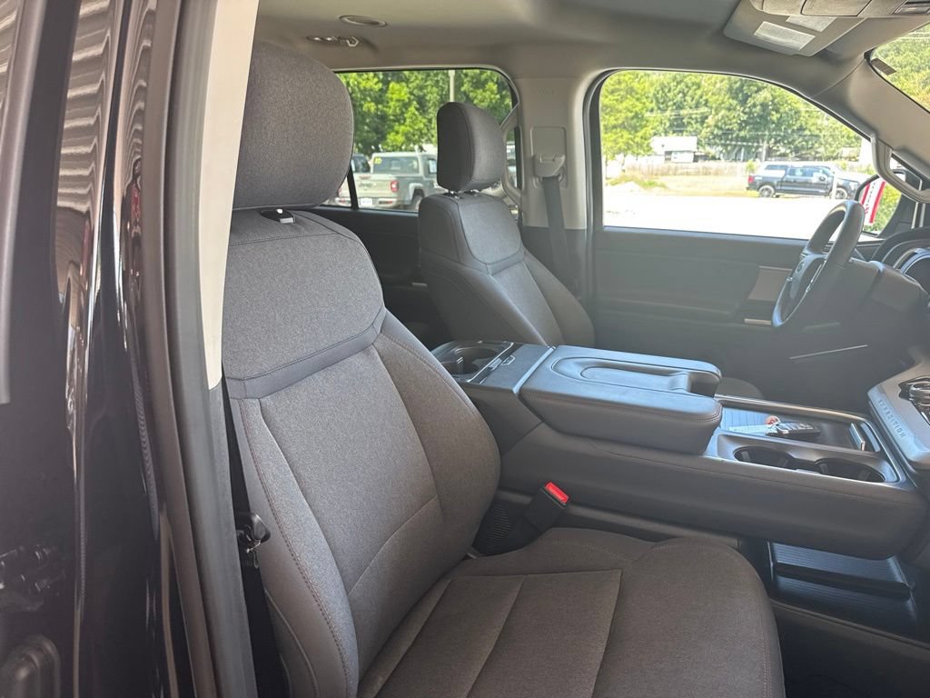 Certified 2025 Ford Expedition Active RWD image 15