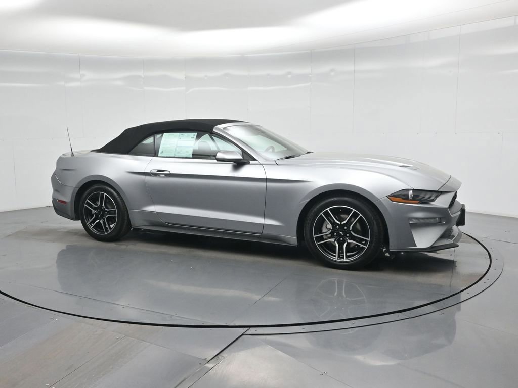 Certified 2022 Ford Mustang Premium image 3