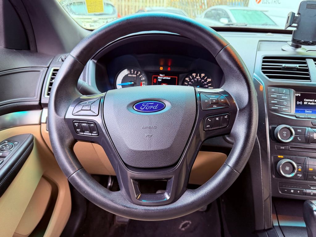 Certified 2017 Ford Explorer 4WD image 18