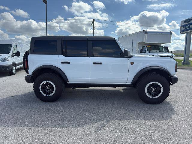 Certified 2023 Ford Bronco Badlands w/ Sasquatch Package image 3
