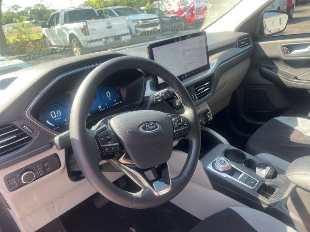 Certified 2023 Ford Escape Active w/ Tech Pack #2 image 9