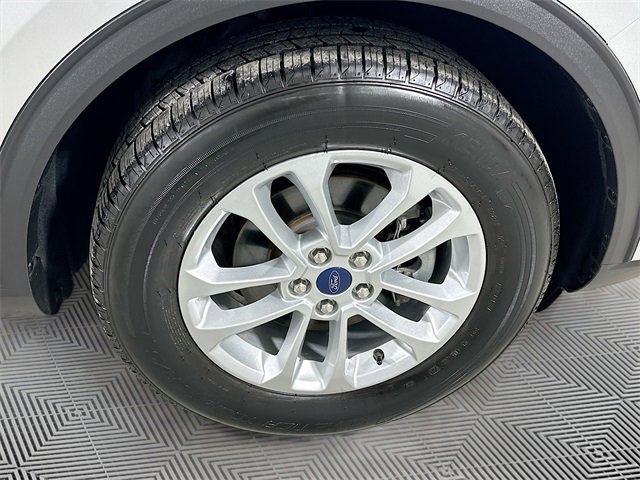 Certified 2020 Ford Escape SE image 30