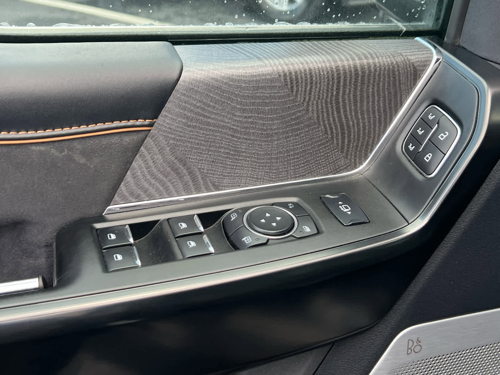 Certified 2024 Ford F250 Platinum image 29