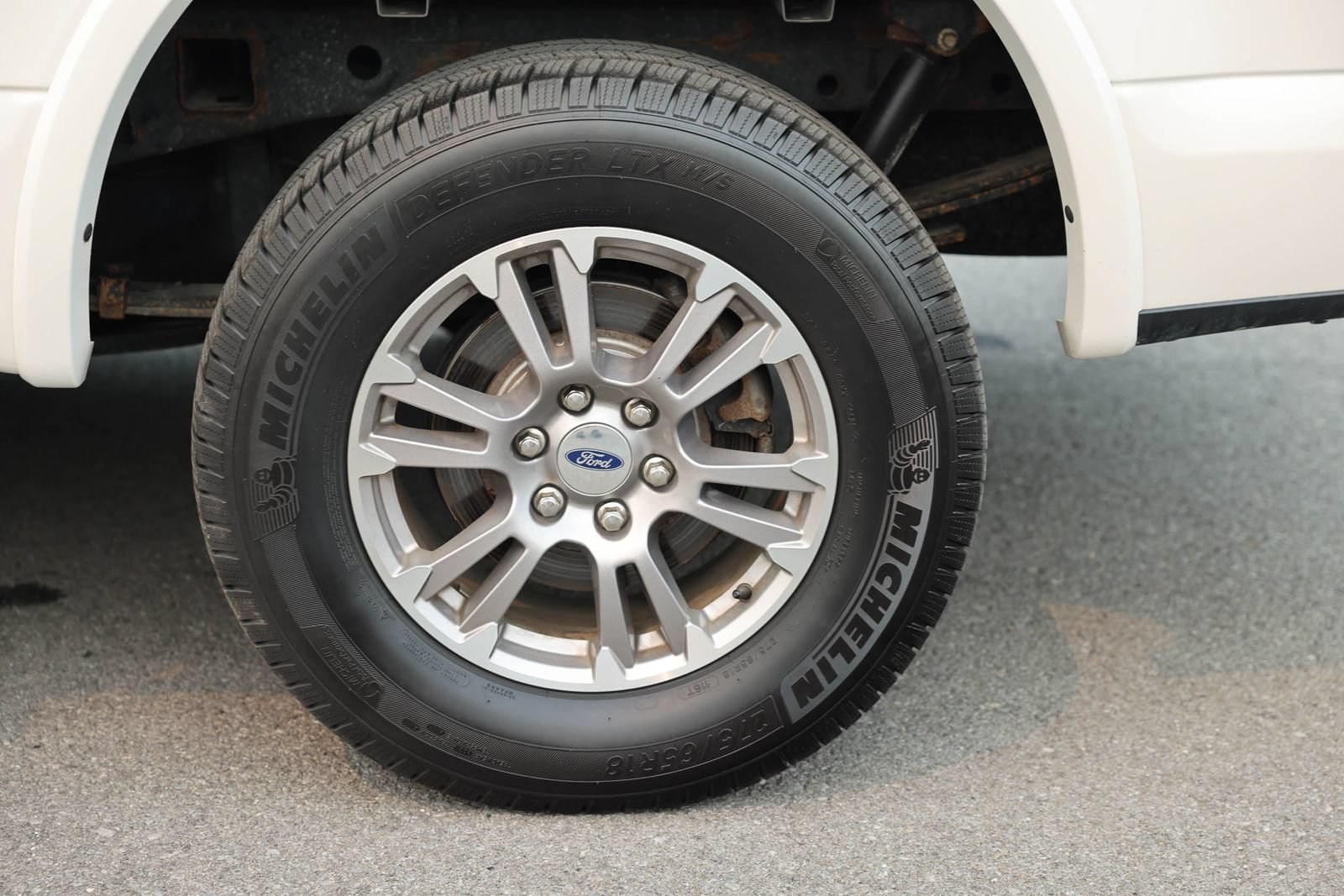 Certified 2019 Ford F150 Lariat w/ Trailer Tow Package AWD/4WD image 27
