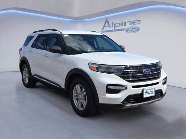 Certified 2024 Ford Explorer XLT w/ Equipment Group 202A AWD/4WD image 7