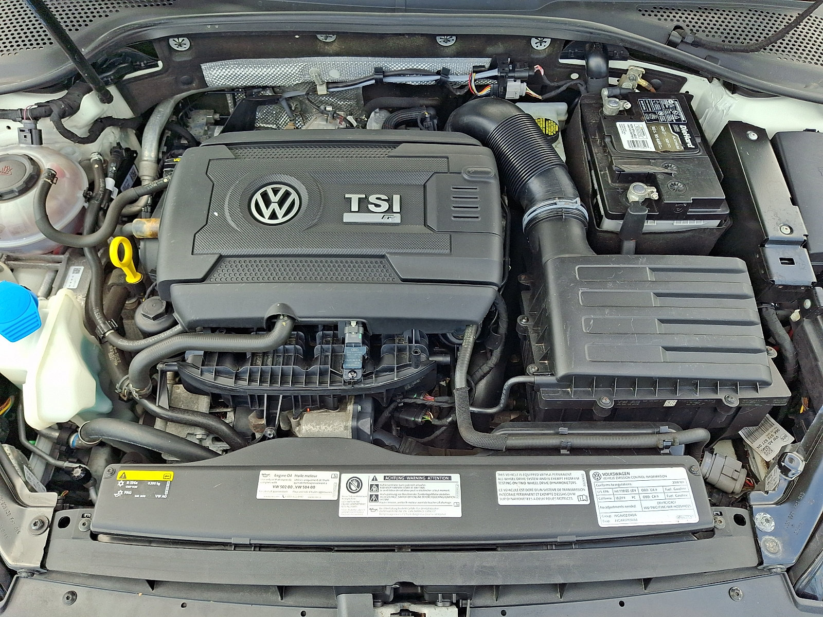 Used 2018 Volkswagen Golf R 4-Door AWD/4WD image 29