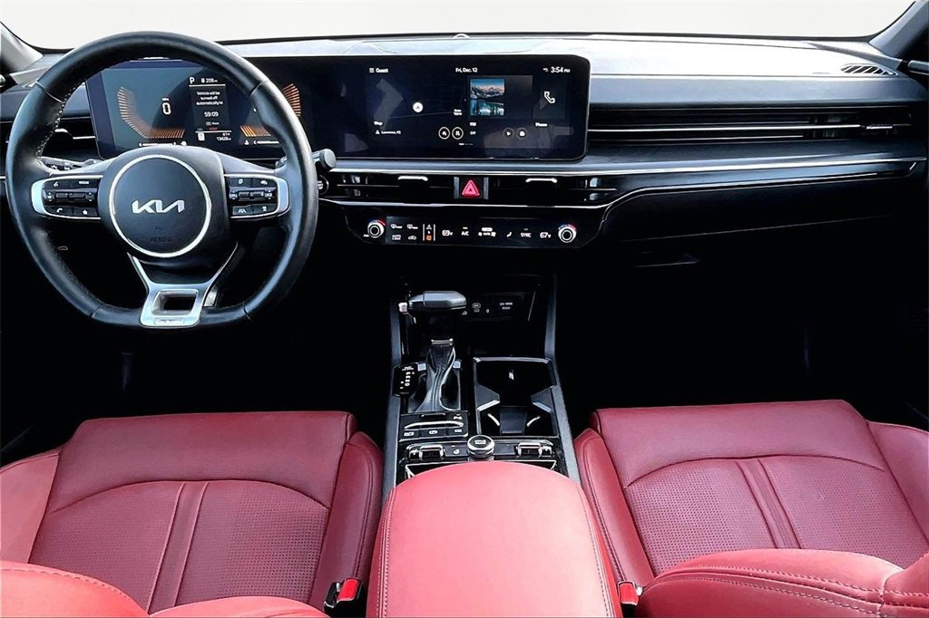 Used 2025 Kia K5 GT-Line w/ GT-Line Premium Package image 16