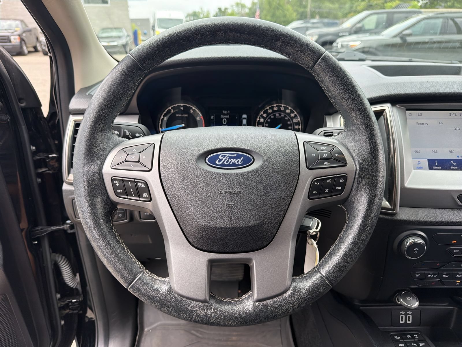 Certified 2020 Ford Ranger XLT w/ Equipment Group 302A Luxury AWD/4WD image 24