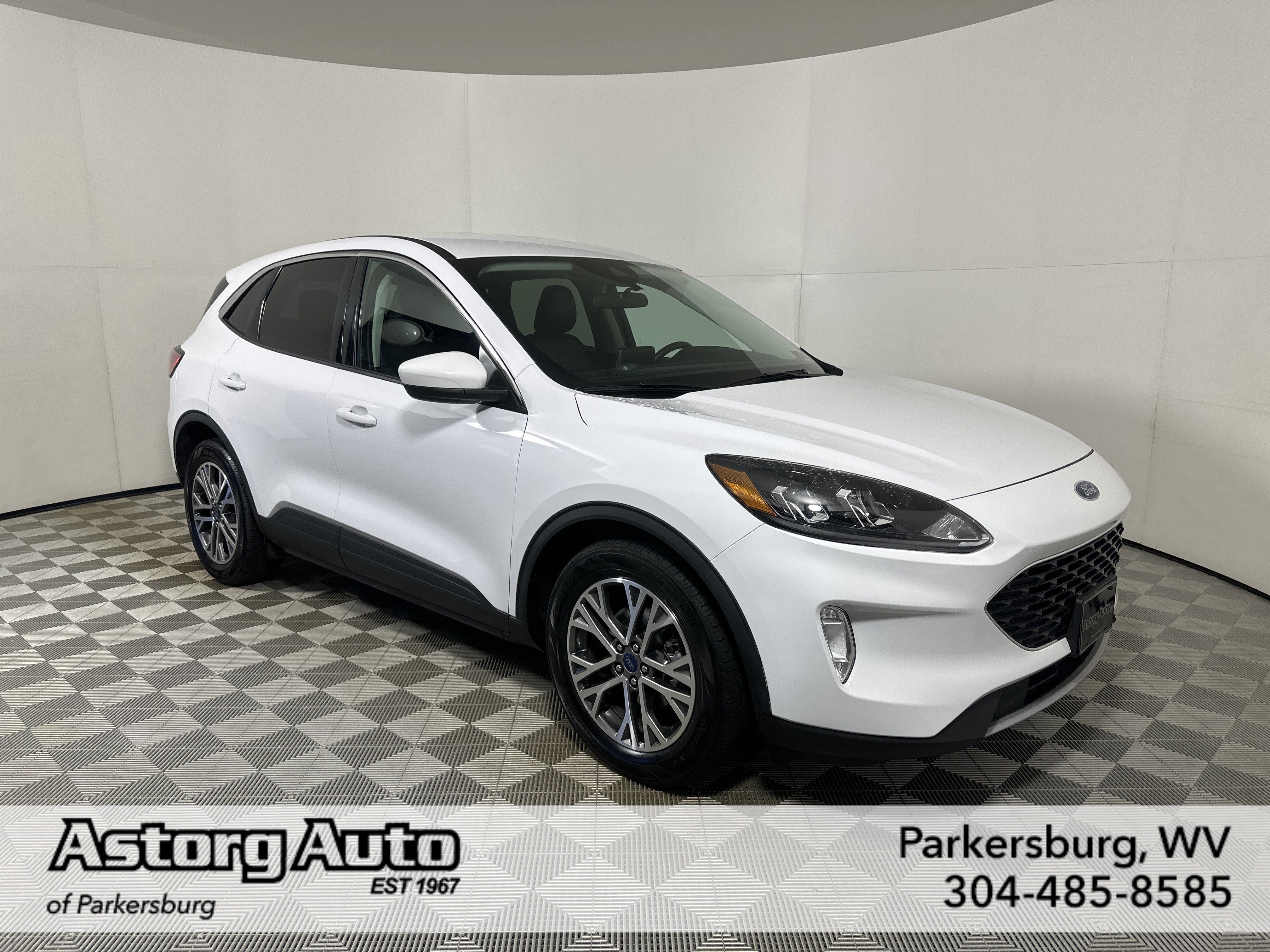 Certified 2022 Ford Escape SEL image 7