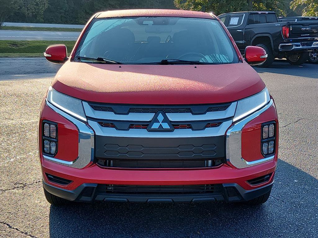 Used 2025 Mitsubishi Outlander Sport SE AWD/4WD image 9