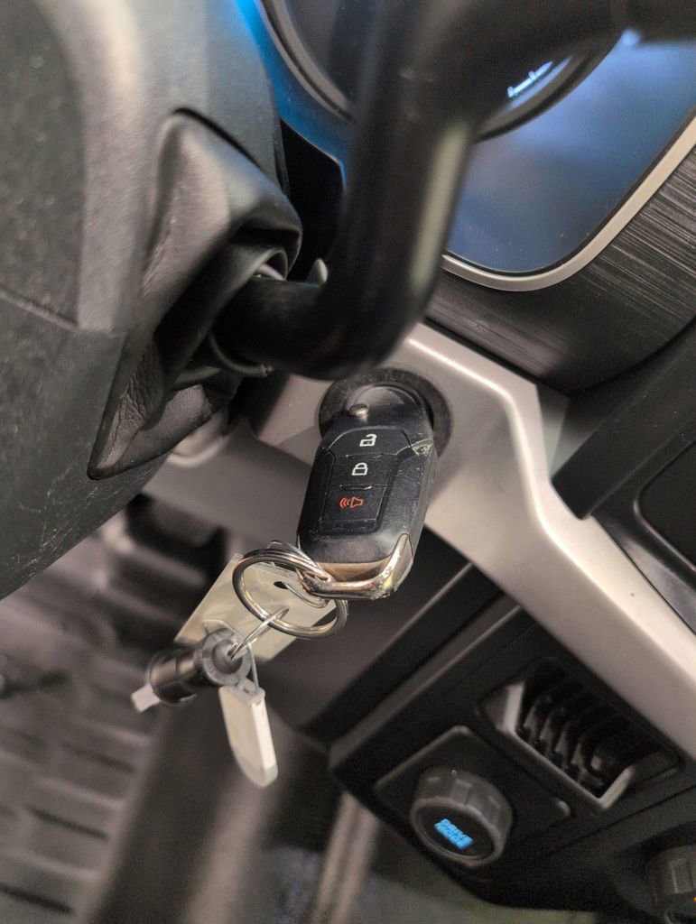 Certified 2022 Ford F150 XL w/ Equipment Group 101A High RWD image 35