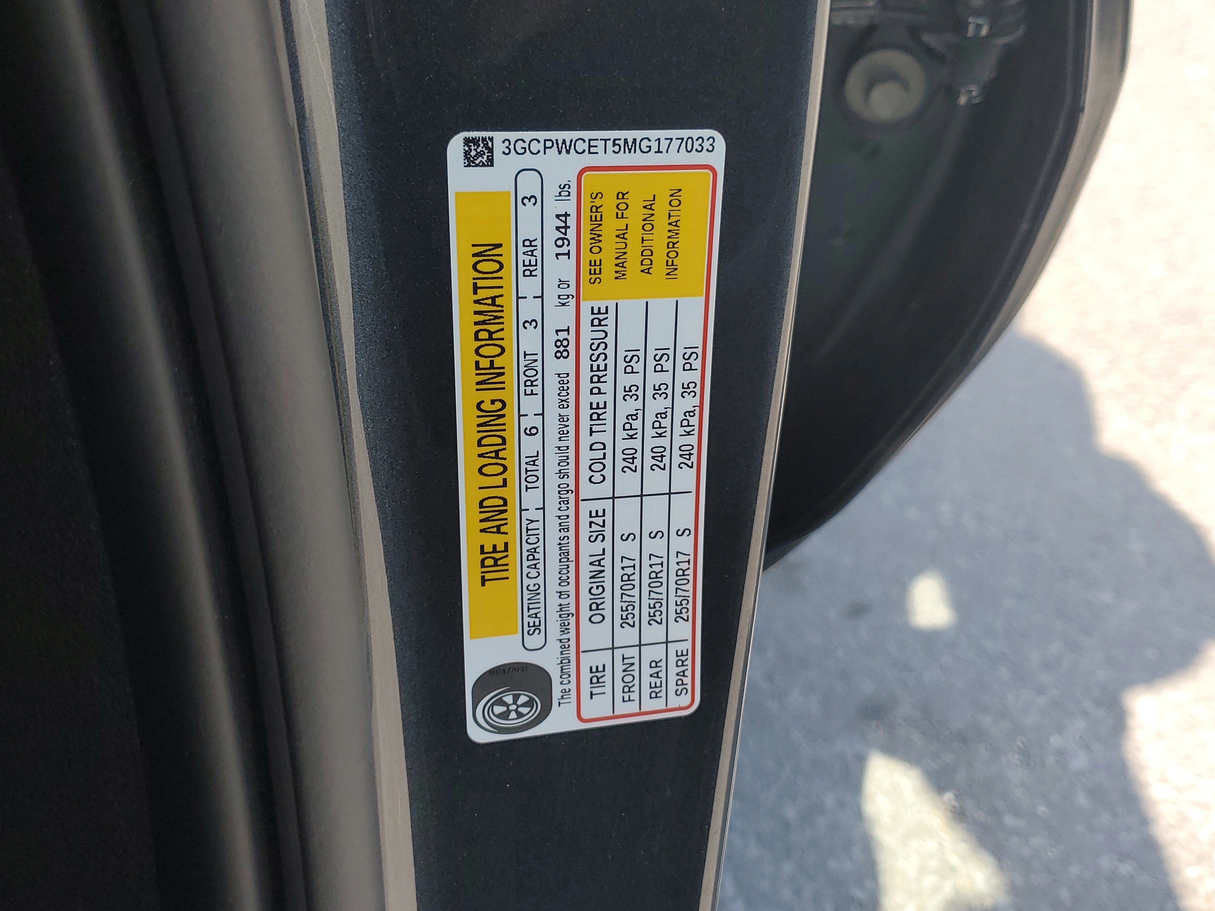 Used 2021 Chevrolet Silverado 1500 LT image 30