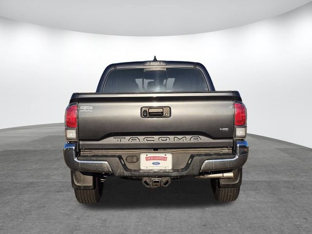Used 2021 Toyota Tacoma TRD Off-Road image 3