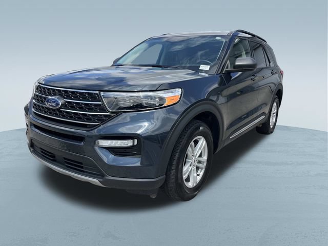 Certified 2024 Ford Explorer XLT w/ Equipment Group 202A AWD/4WD image 9