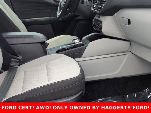 Certified 2023 Ford Escape Active AWD/4WD image 28