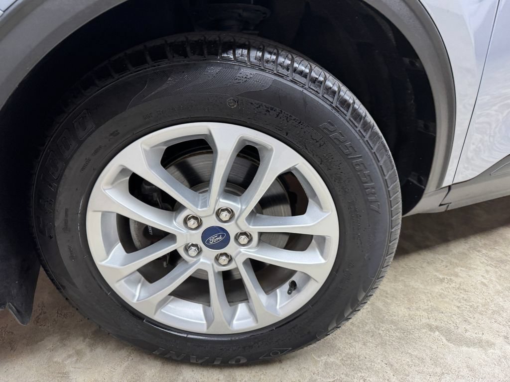 Certified 2022 Ford Escape SE AWD/4WD image 25