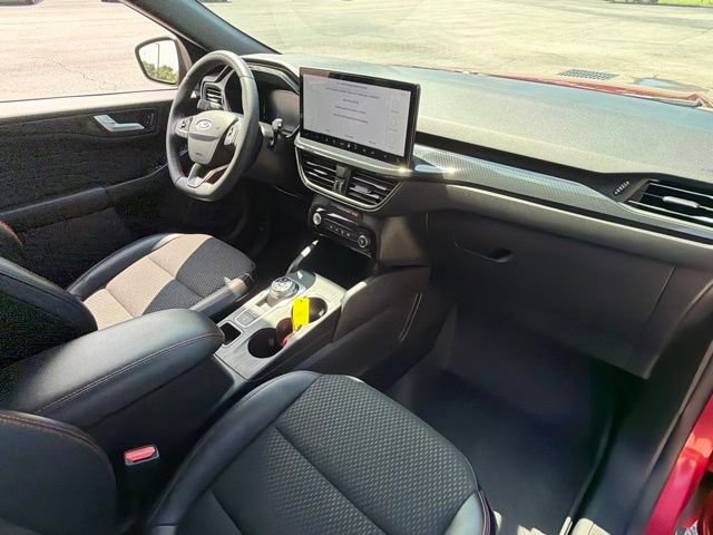 Certified 2024 Ford Escape ST-Line w/ Tech Pack #1 FWD image 26