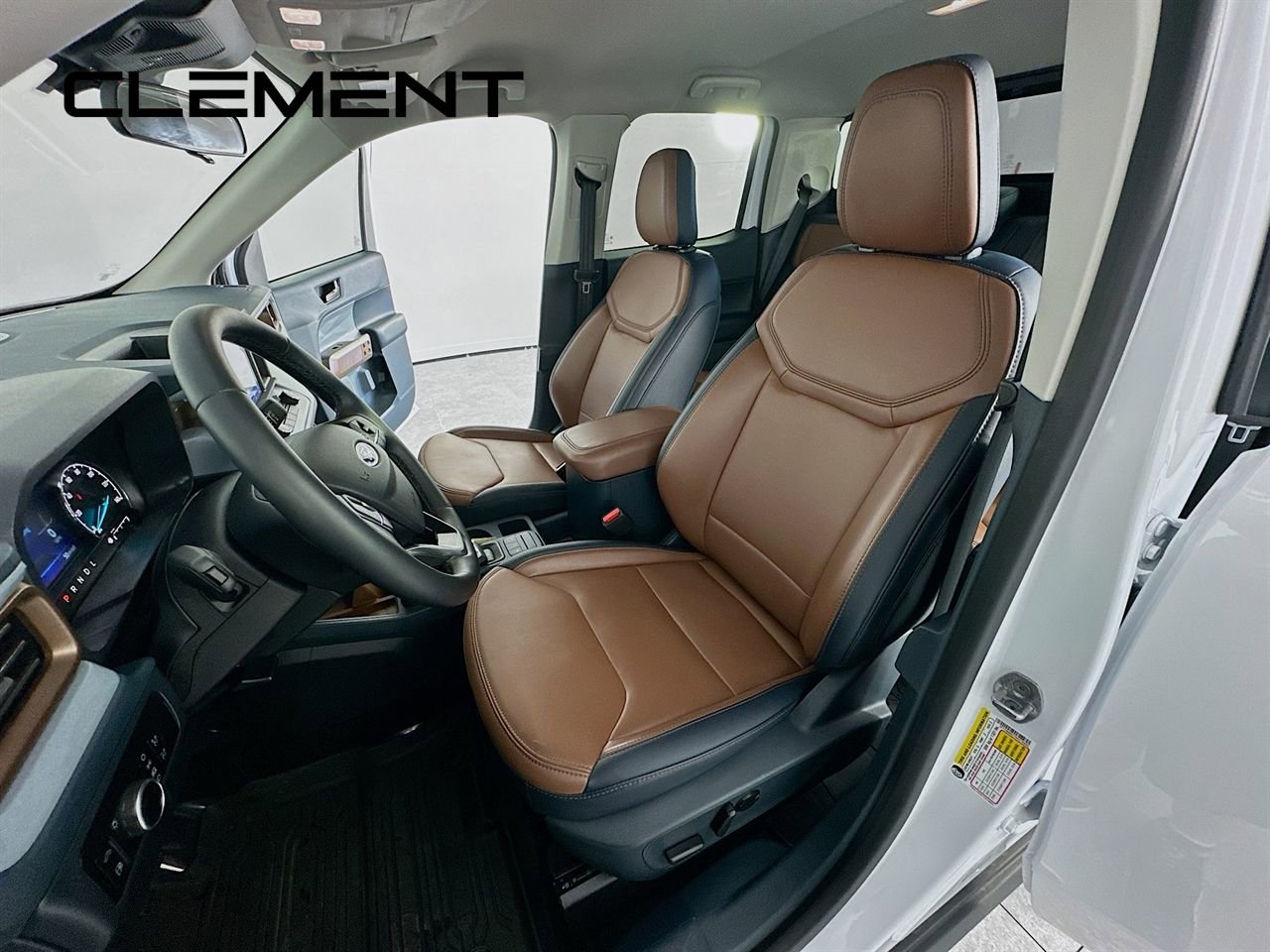 Certified 2024 Ford Maverick Lariat image 30