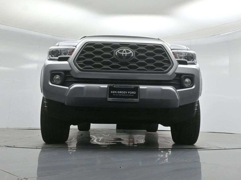 Used 2021 Toyota Tacoma TRD Sport w/ Technology Package image 55