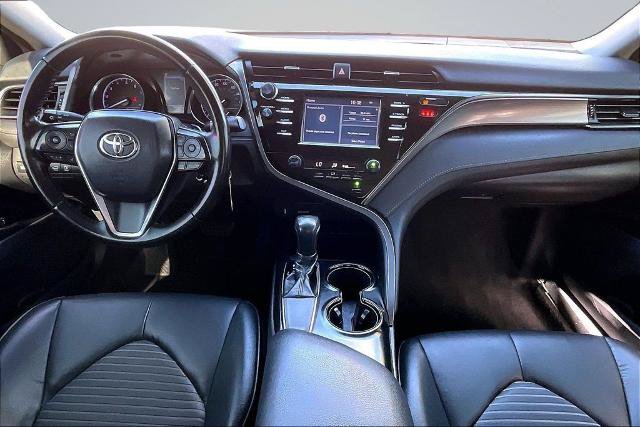Used 2019 Toyota Camry SE FWD image 16