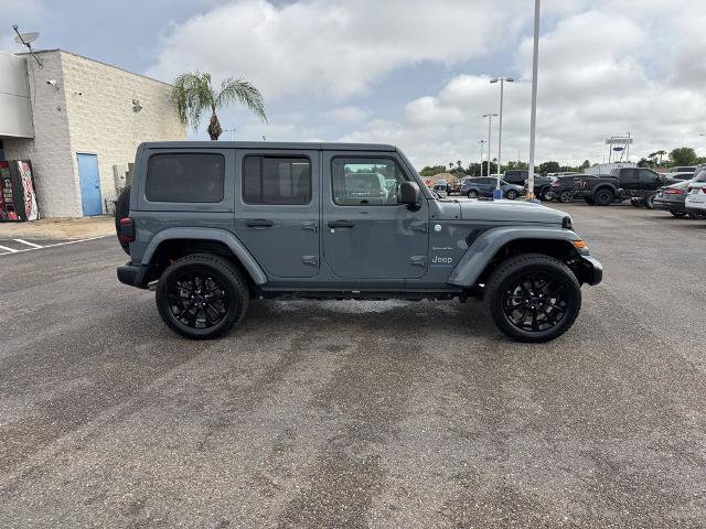 Used 2024 Jeep Wrangler Unlimited Sahara AWD/4WD image 2