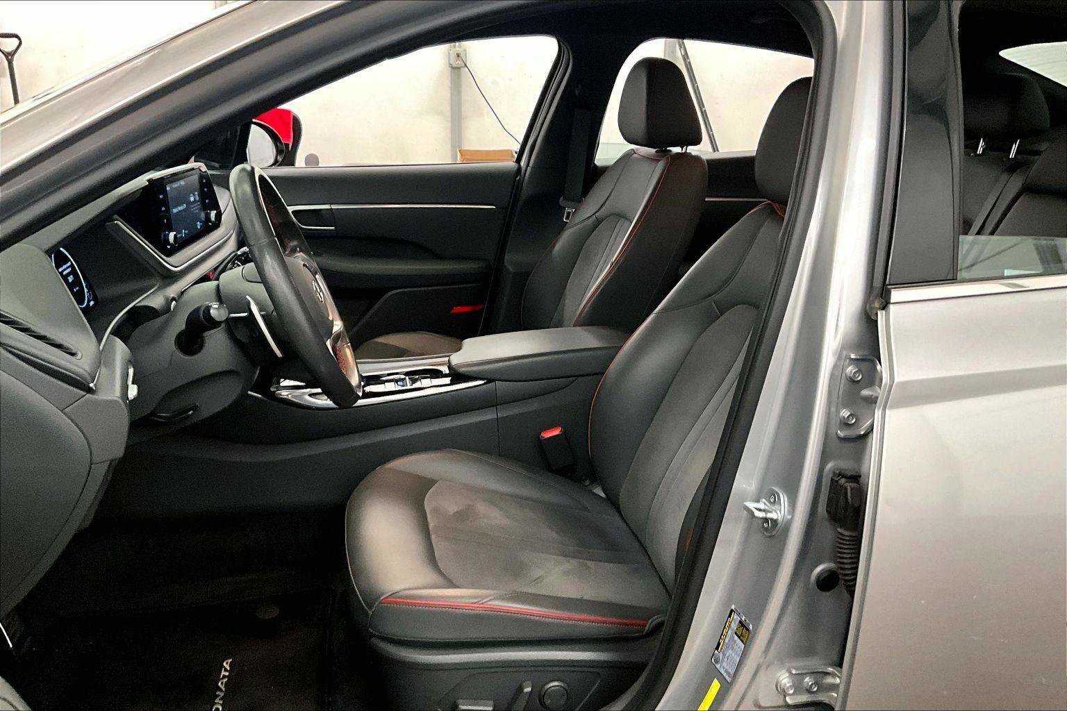 Used 2021 Hyundai Sonata SEL Plus w/ Winter Weather Package image 24