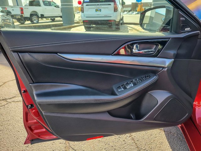 Used 2023 Nissan Maxima SL image 24
