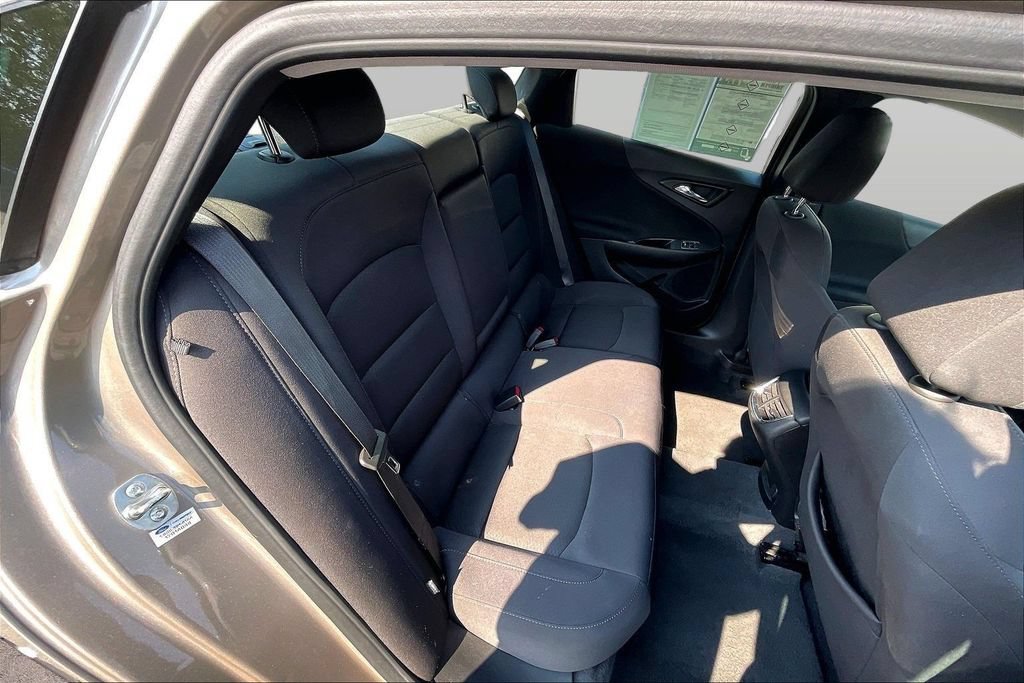 Used 2024 Chevrolet Malibu LT FWD image 27