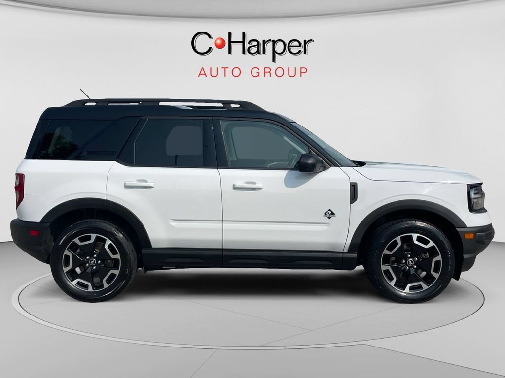 Certified 2022 Ford Bronco Sport Outer Banks w/ Tech Package AWD/4WD image 2