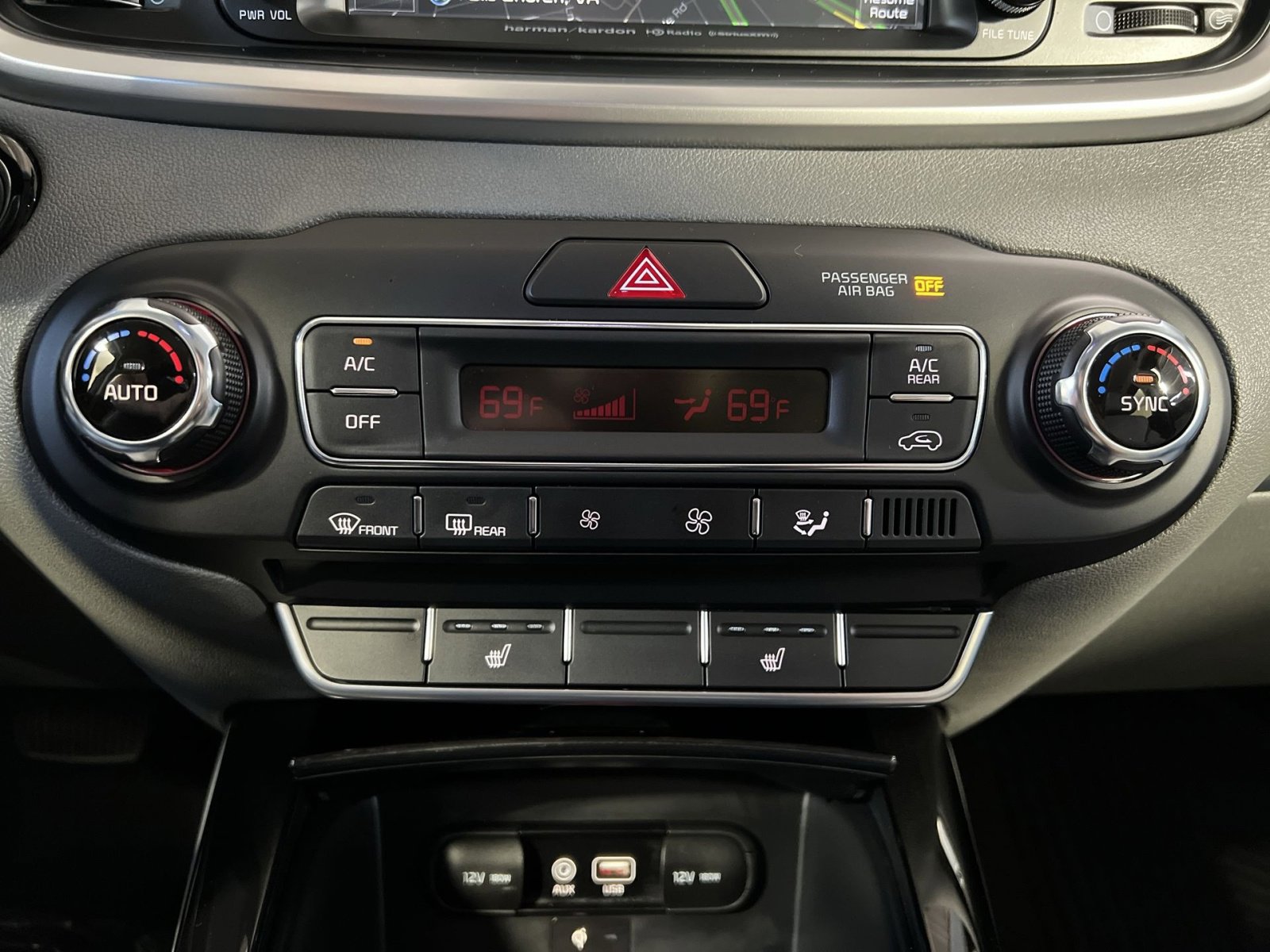 Used 2020 Kia Sorento SX FWD image 21