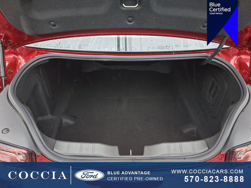 Used 2024 Chevrolet Camaro LT w/ RS Package image 28