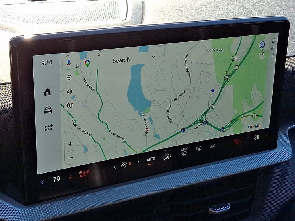 Certified 2025 Ford Explorer ST image 19