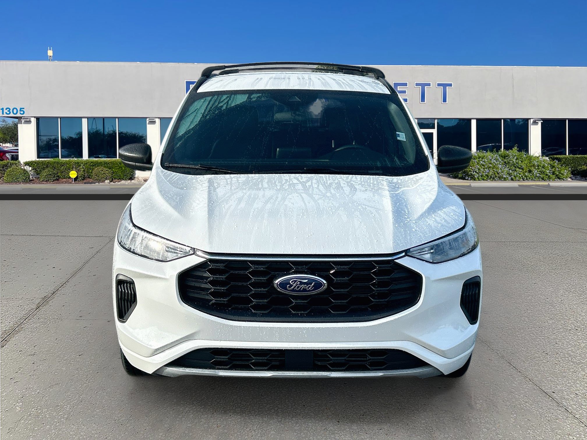 Certified 2023 Ford Escape ST-Line w/ Cold Weather Package FWD image 2